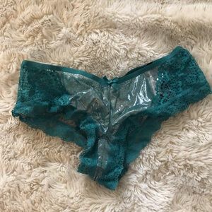 NWT Victoria’s Secret Lacy Boyshort with Cutouts